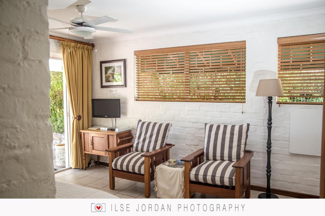 Raw Karoo Guest House เอาท์สโฮร์น ภายนอก รูปภาพ