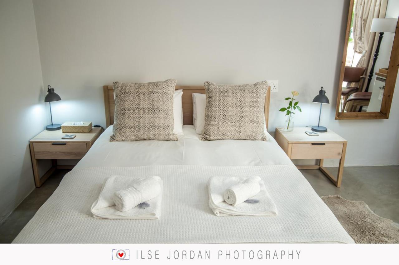 Raw Karoo Guest House เอาท์สโฮร์น ภายนอก รูปภาพ